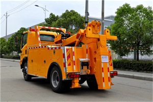 方正高速路拖车费